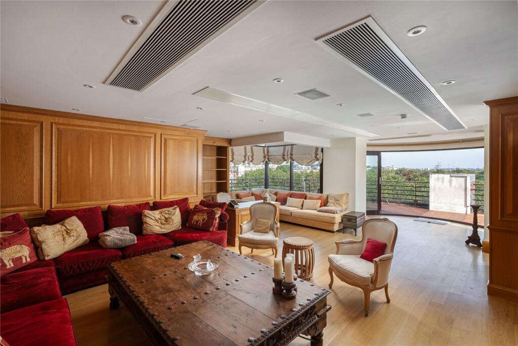 5 bedroom penthouse for sale in Beverly House, 133 Park Road, St. John's Wood, London, NW8
